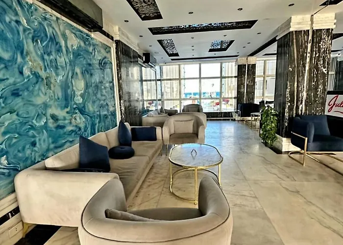 Seaview 2 Bedroom Private Deluxe At Juliana B2-09